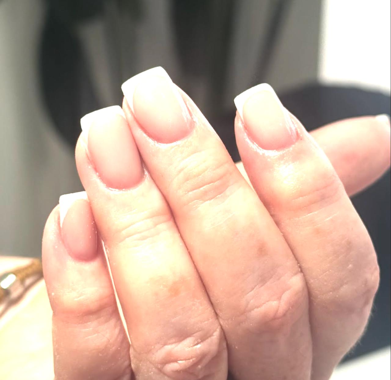 Elegant nail design by Eva